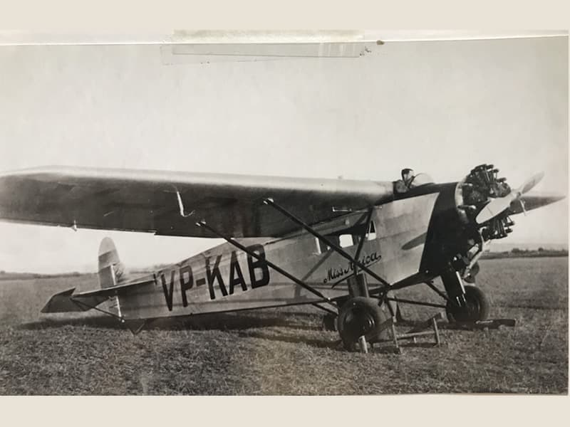 Historical aviation photo